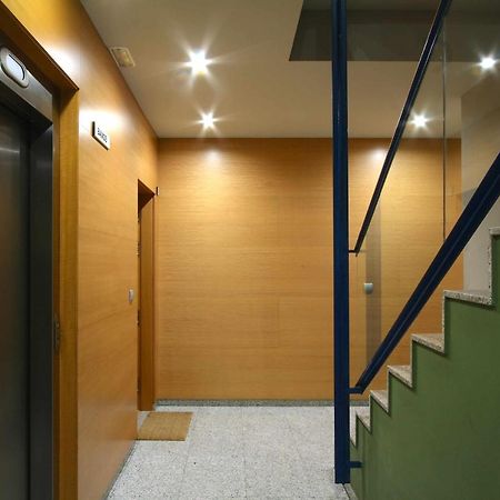 מטארו Mazi Apartments Downtown מראה חיצוני תמונה